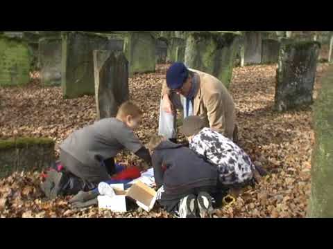 Friedhof und Synagoge